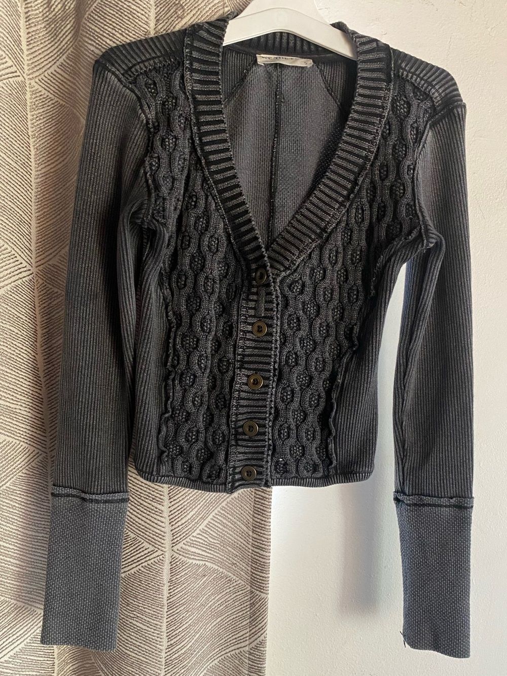 FREE PEOPLE We The Free Snapshot Cable Cardigan Washed Black Sz Small - Picture 2 of 9